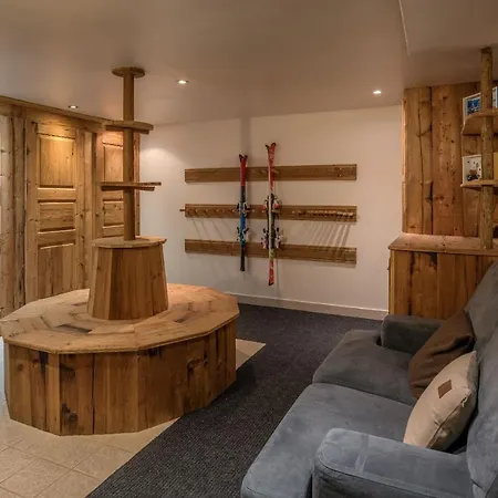 Le Chalet Des Bois Chalet